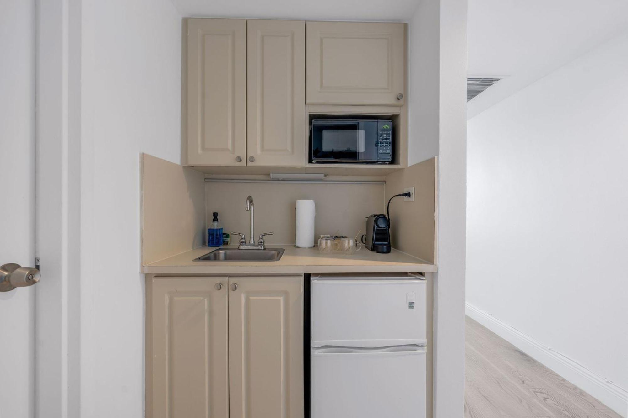 מיאמי ביץ' Seastays Apartments מראה חיצוני תמונה